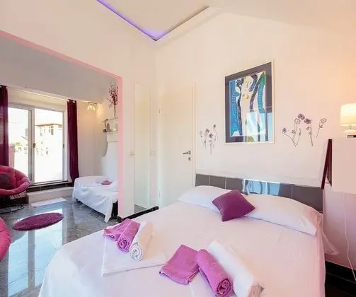 Apart Daire (3 Bedroom Apt with Jacuzzi n Sea View)