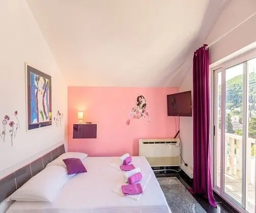 Apart Daire (3 Bedroom Apt with Jacuzzi n Sea View)