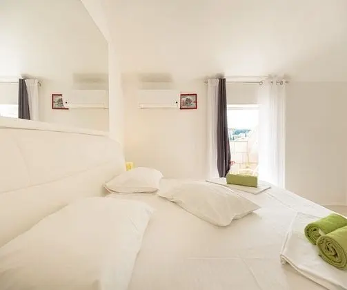 Apart Daire (3 Bedroom Apt with Jacuzzi n Sea View)