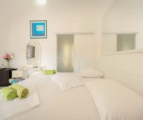 Apart Daire (3 Bedroom Apt with Jacuzzi n Sea View)