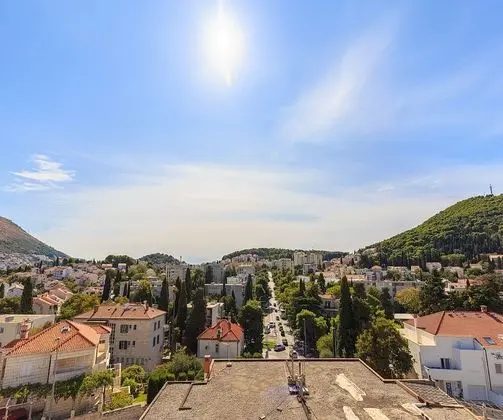 Apart Daire (3 Bedroom Apt with Jacuzzi n Sea View)