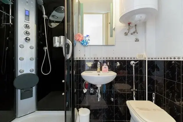 Apart Daire (3 Bedroom Apt with Jacuzzi n Sea View)