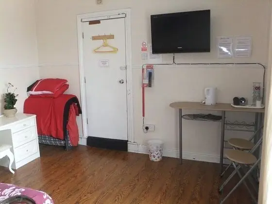 Süit, Ortak Banyo (Room 3)