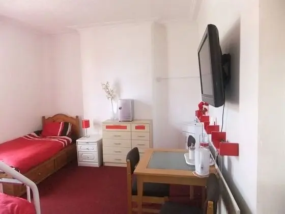 Süit, Ortak Banyo (Room 6)