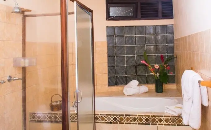 Deluxe Apart Daire, 2 Yatak Odası, Havuz Kullanımı, Marina Manzaralı