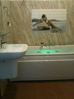 Superior Double Room (AC)