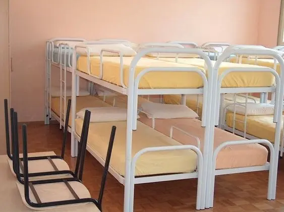 Ortak Ranzalı Oda, Sadece kadınlar için