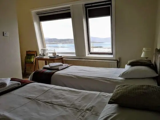 Panoramic Tek Büyük veya İki Ayrı Yataklı Oda