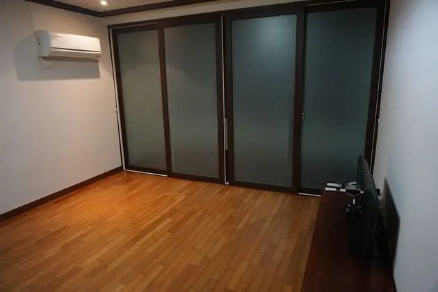 Üç Kişilik Oda (35PY Three Rooms)