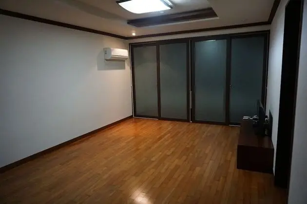 Üç Kişilik Oda (35PY Three Rooms)