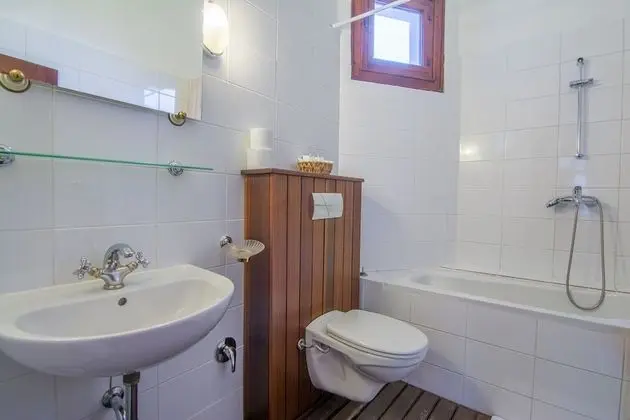 Antique Double Room, City View, Garden Area