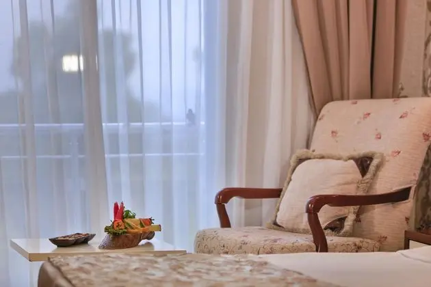 Deniz Manzaralı Oda