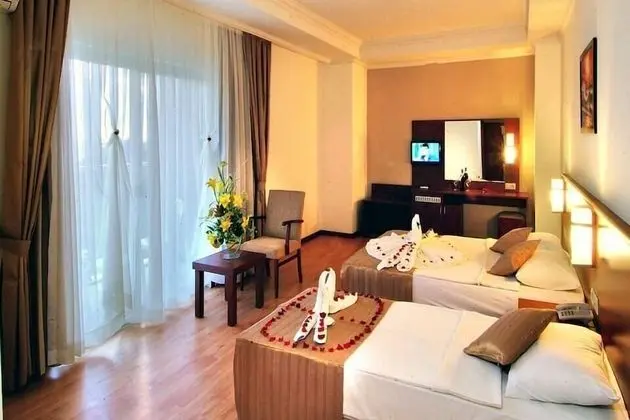 Standard Double Room (Sadece Aile)