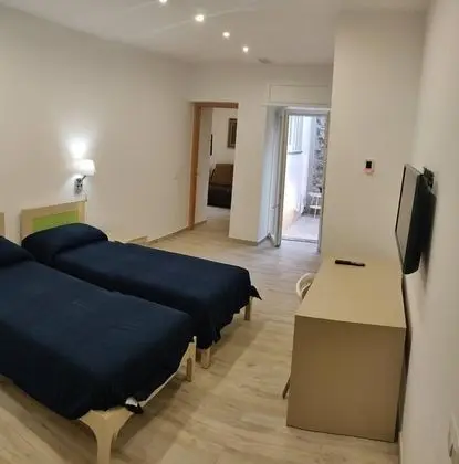 Superior Oda (Camera 2)