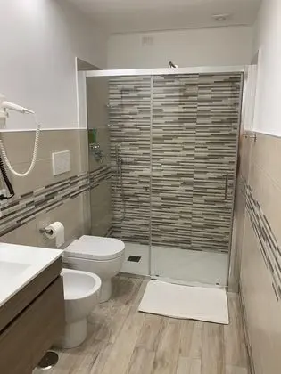 Superior Oda (Camera 2)