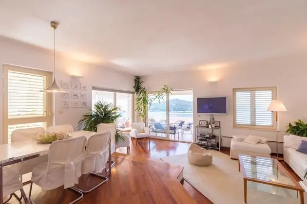 Exclusive Apart Daire, Teras, Deniz Manzaralı (3 Bedrooms)