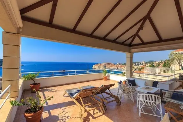 Exclusive Apart Daire, Teras, Deniz Manzaralı (3 Bedrooms)
