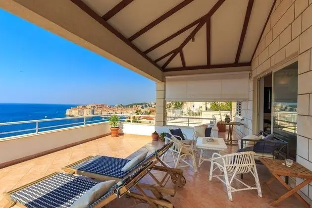 Exclusive Apart Daire, Teras, Deniz Manzaralı (3 Bedrooms)