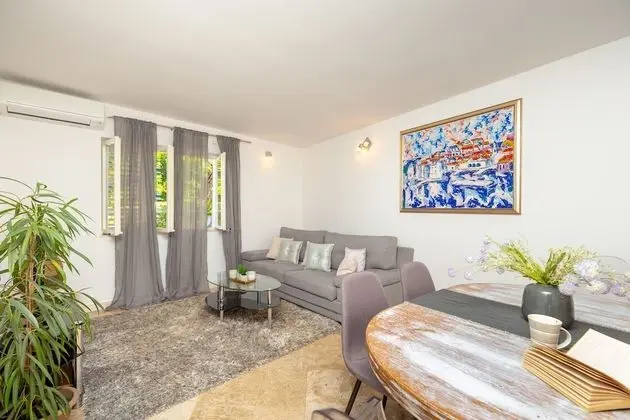 Comfort Apart Daire, Kişiye Özel Havuzlu (2 Bedrooms)