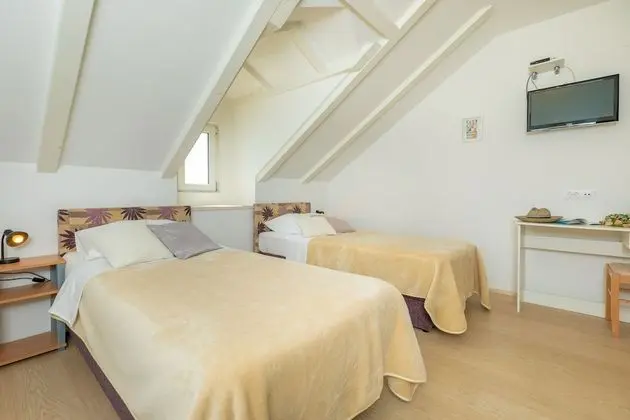 Grand Apart Daire, Sıcak Su Havuzu, Deniz Manzaralı (3 Bedrooms)