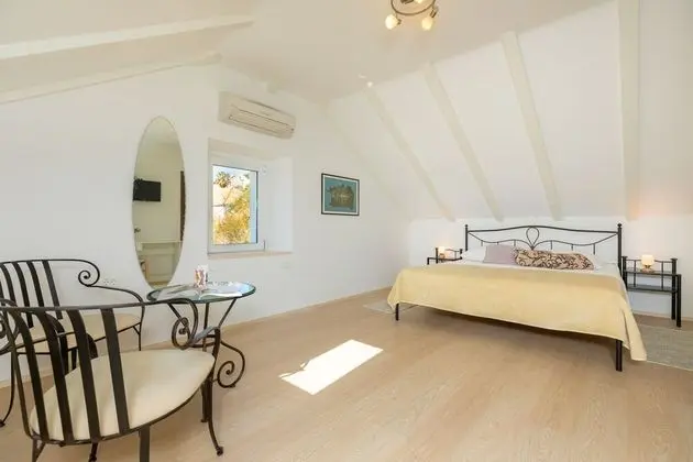 Grand Apart Daire, Sıcak Su Havuzu, Deniz Manzaralı (3 Bedrooms)