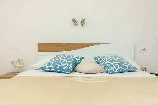 Grand Apart Daire, Sıcak Su Havuzu, Deniz Manzaralı (3 Bedrooms)