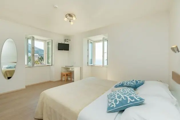 Grand Apart Daire, Sıcak Su Havuzu, Deniz Manzaralı (3 Bedrooms)