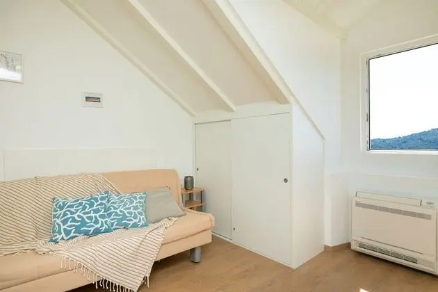 Grand Apart Daire, Sıcak Su Havuzu, Deniz Manzaralı (3 Bedrooms)
