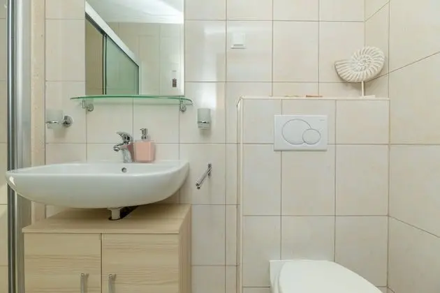 Grand Apart Daire, Sıcak Su Havuzu, Deniz Manzaralı (3 Bedrooms)