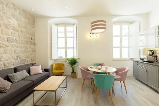Superior Apart Daire (1 Bedroom)