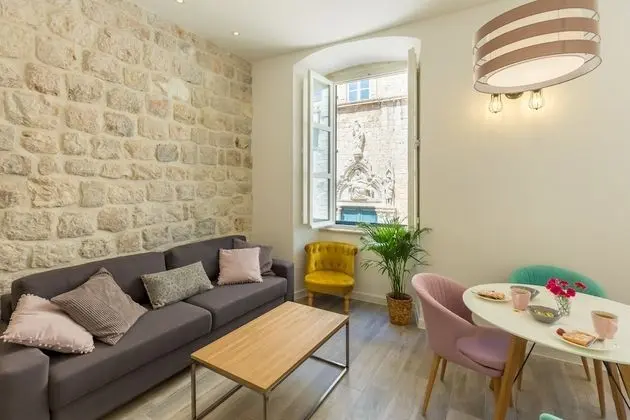 Superior Apart Daire (1 Bedroom)