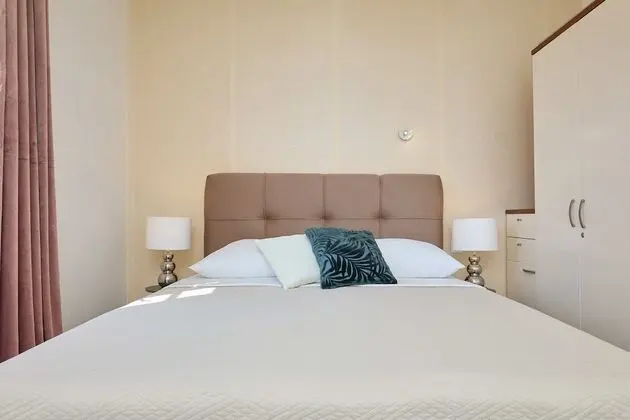 Apart Daire (3 Bedrooms)