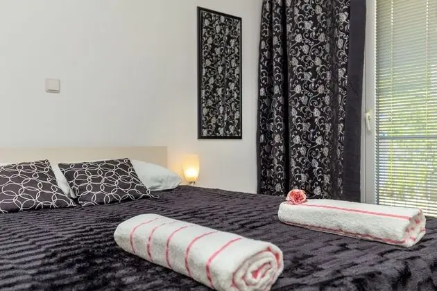 Comfort Apart Daire, Balkon, Nehir Manzaralı (4 Bedrooms)