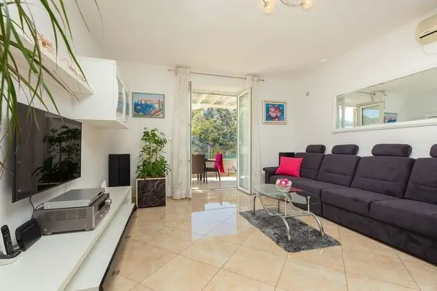 Comfort Apart Daire, Balkon, Nehir Manzaralı (4 Bedrooms)