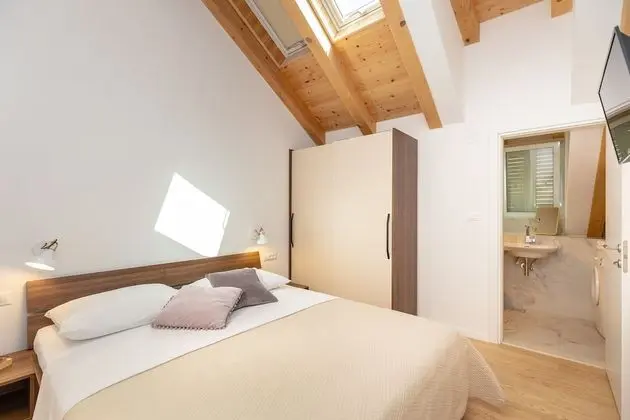 Apart Daire (4 Bedrooms)