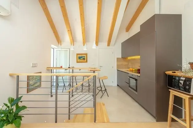 Apart Daire (4 Bedrooms)