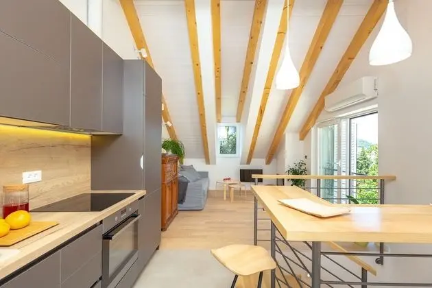 Apart Daire (4 Bedrooms)
