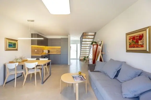 Apart Daire (4 Bedrooms)