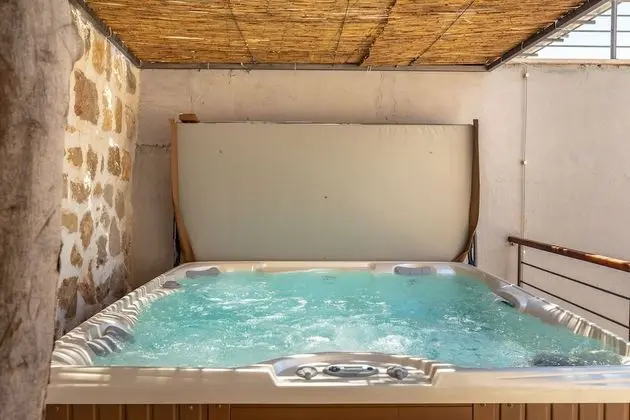 Apart Daire (4 Bedrooms)
