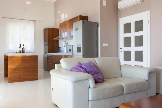 Superior Apart Daire, Kişiye Özel Havuzlu, Deniz Manzaralı (3 Bedrooms)