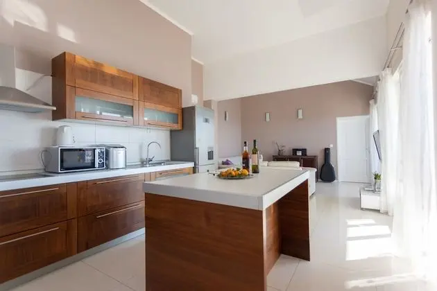 Superior Apart Daire, Kişiye Özel Havuzlu, Deniz Manzaralı (3 Bedrooms)