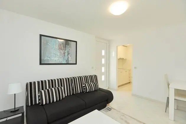 Villa (5 Bedrooms)