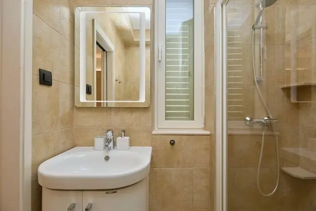 Villa (5 Bedrooms)
