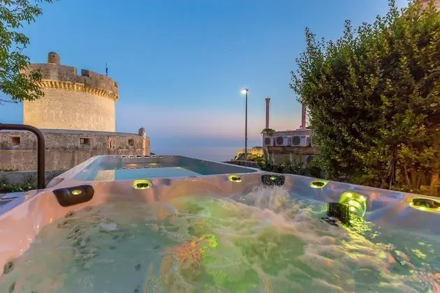 Premium Villa (3 Bedrooms)