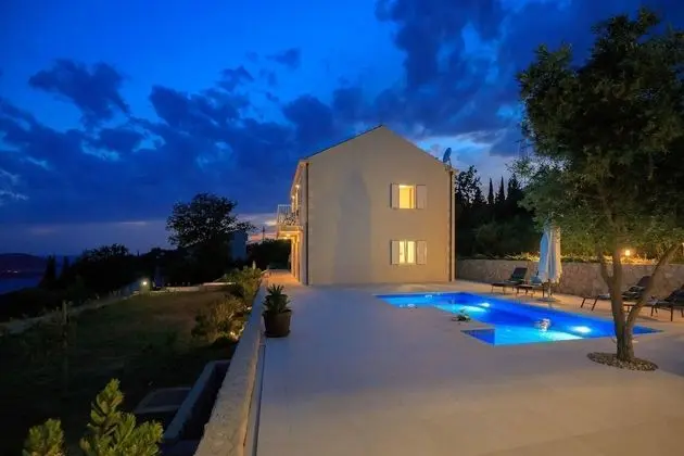 Villa, Kişiye Özel Havuzlu, Deniz Manzaralı (3 Bedrooms)