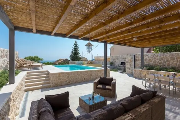 Traditional Villa, Kişiye Özel Havuzlu (3 Bedrooms)
