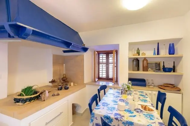 Villa (4 Bedrooms)