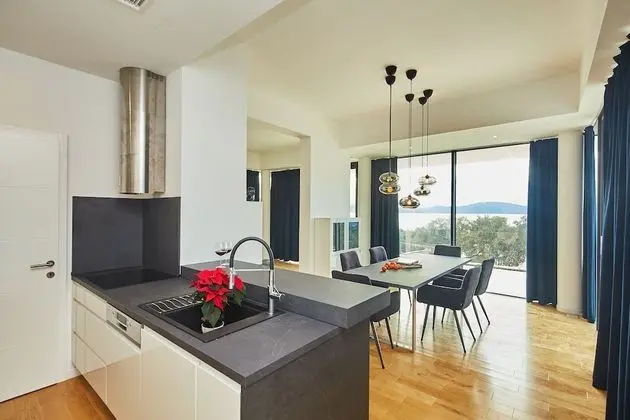 Design Villa, 6 Yatak Odası, Kişiye Özel Havuzlu, Deniz Manzaralı (6 Bedrooms)