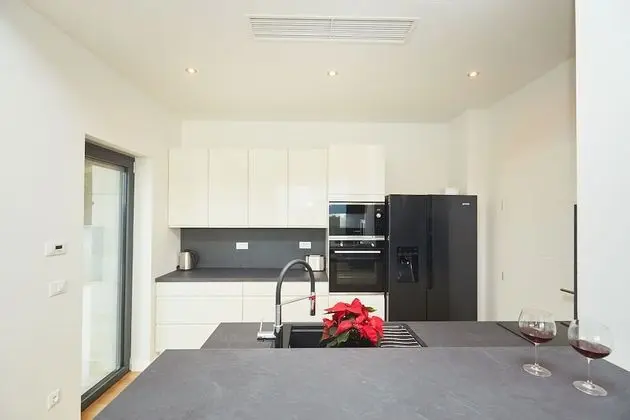 Design Villa, 6 Yatak Odası, Kişiye Özel Havuzlu, Deniz Manzaralı (6 Bedrooms)