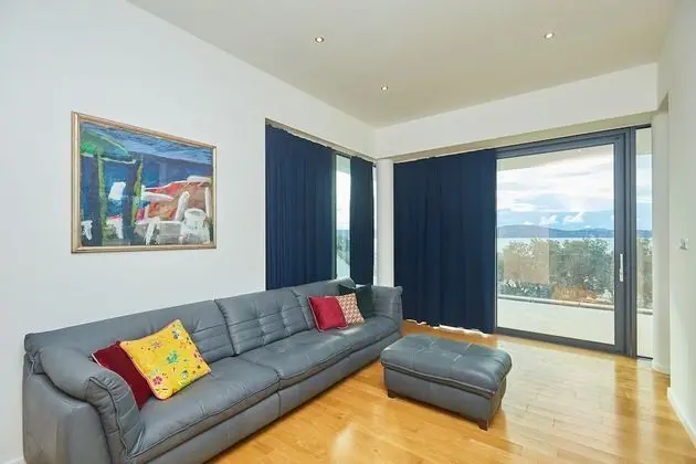 Design Villa, 6 Yatak Odası, Kişiye Özel Havuzlu, Deniz Manzaralı (6 Bedrooms)